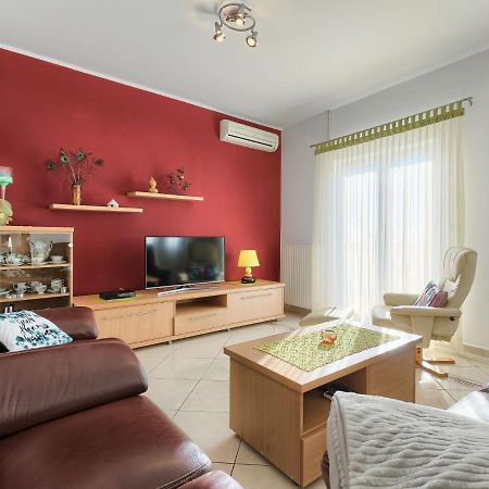 Apartment Laura By Interhome Galižana 外观 照片